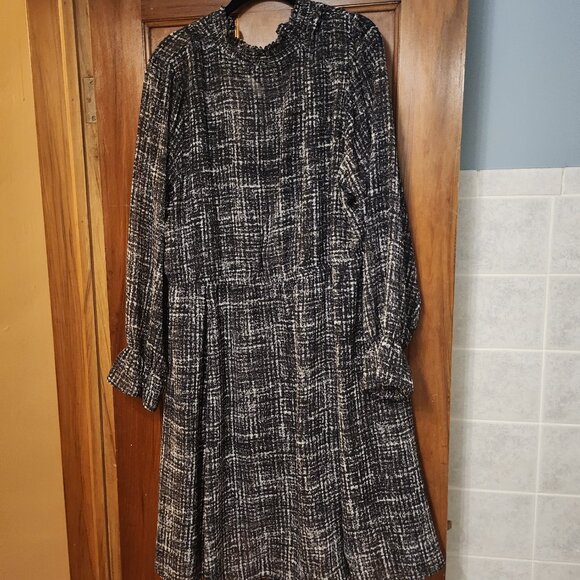 Torrid plaid Mini Chiffon Mock Neck Dress sz 2 - Picture 4 of 5
